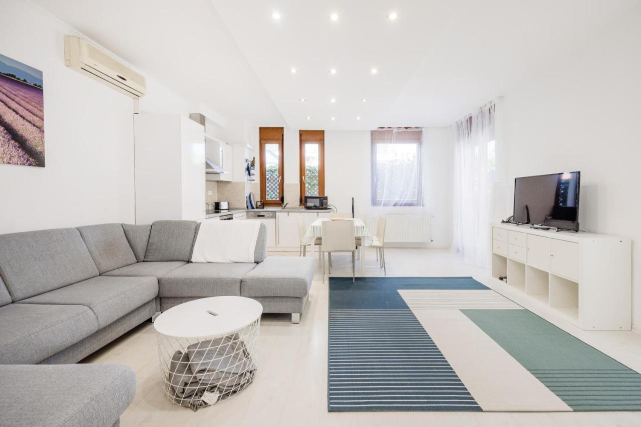 Apartament Kleo *